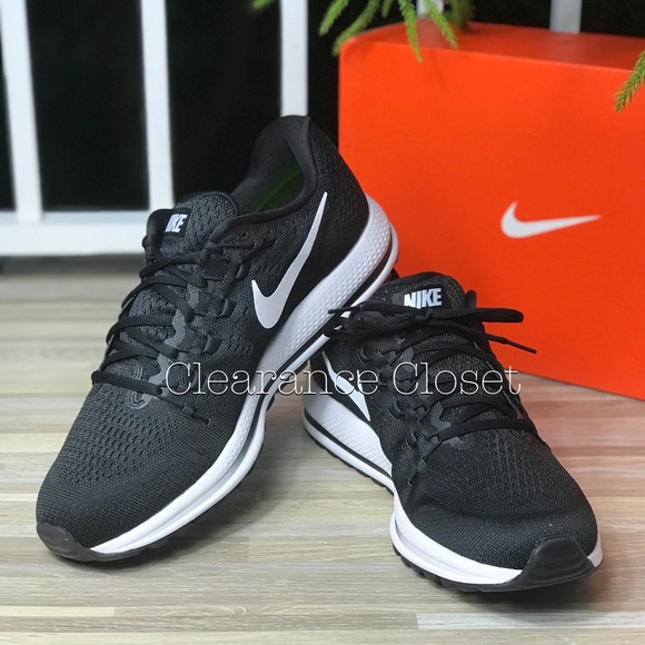 Nike Other - NWT Nike Air Zoom Vomero 12 Black M AUTHENTIC